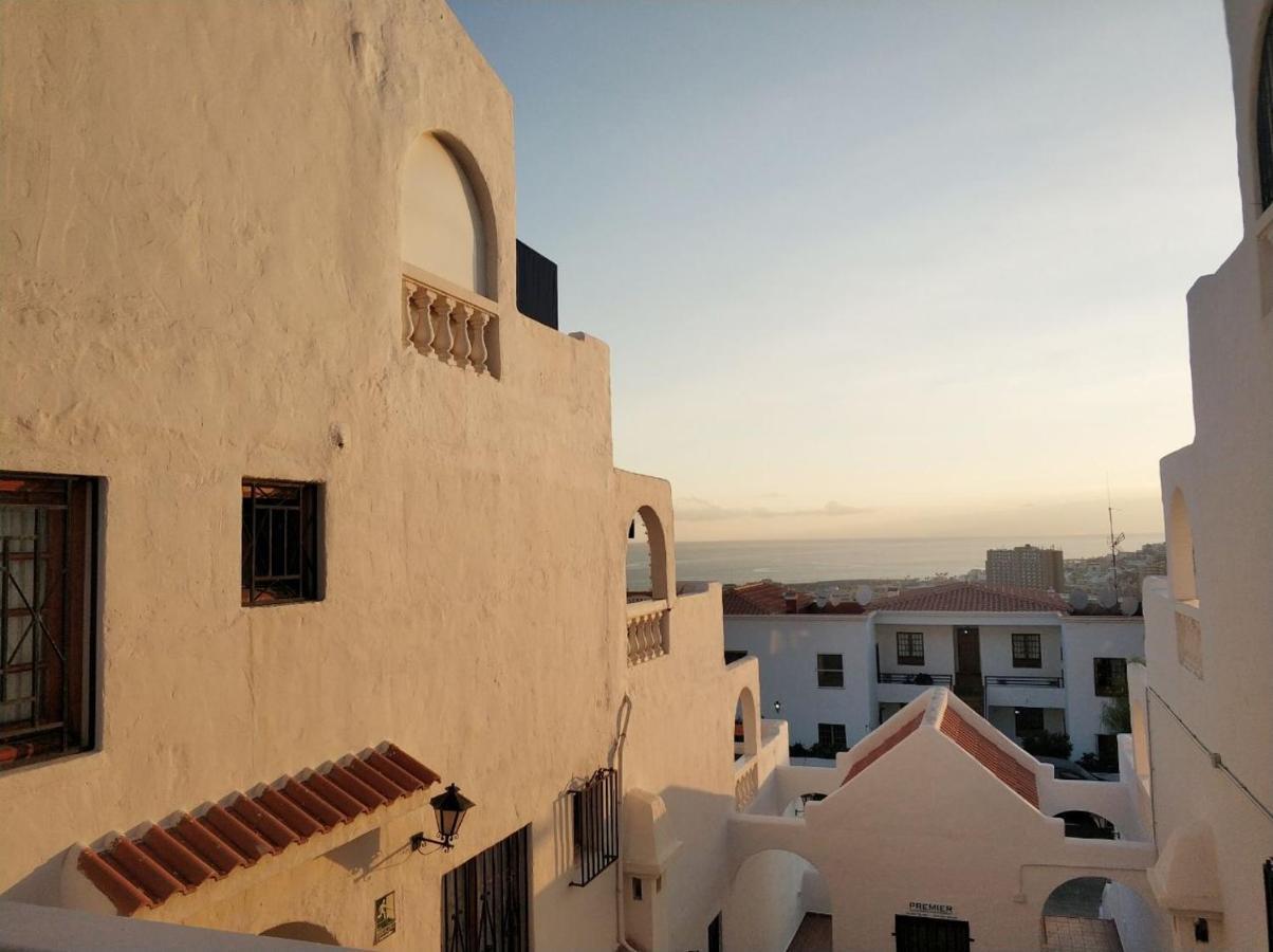Port Royal Lounge Terrace, One Bedroom Apartment, Heated Pool, Wifi Los Cristianos  Exterior foto